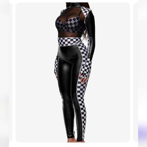 Forplay Checkered Flag Accessory - Picture 15 of 17